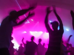 Dyskoteka zapraszała tuż po tragedii. „Imprezy na świeżej krwi młodego człowieka”