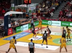 Więcej Energi w Treflu, Czarni pozbawieni mocy. Sopocianie gromią słupszczan w derbowym meczu koszykarzy