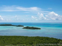 Nielegalni imigranci trafią na wyspy znane z telewizyjnego programu – na środku oceanu