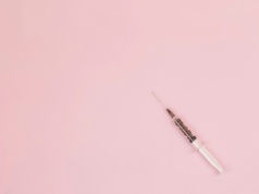 Jak powstały igły spinalne i dlaczego są tak ważne w anestezjologii?