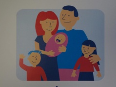 Karta Dużej Rodziny za darmo i bez względu na dochód. Ale te rodziny nie mogą jej dostać