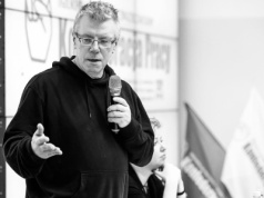 Ostatnie pożegnanie kolegi