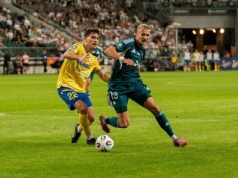 Napastnik bez goli. Arka żegna transferowy niewypał