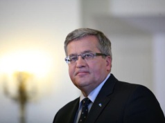 "To już przejaw patologii". Komorowski nie wytrzymał ws. konfliktu prezydent-rząd