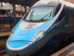 PKP zwiększa tempo. Ogłasza przetarg na 20 szybkich pociągów