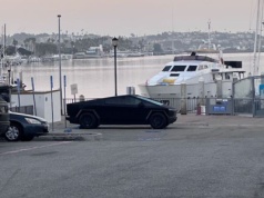 Złapali Teslę Cybertruck na polskich tablicach. Niestety, pojechała dalej