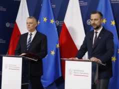 Szef MON i koordynator służb chcą spotkania z prezydentem