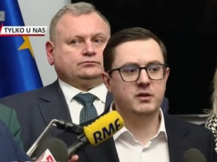 TYLKO U NAS. Buta Motyki. "Ja odpowiadam, a pan słucha"