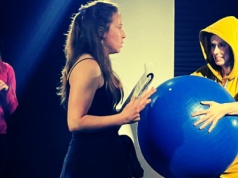 „Robotniczki”, czyli jak kobiety pracujące w polskich i niemieckich stoczniach oraz portach stały się inspiracją dla reżyserek teatralnych