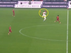 Wybiła 14. minuta meczu Romy. Wszystkie oczy na Ziółkowskiego