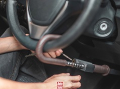 Która metoda najlepiej odstrasza złodziei samochodów? "Złodziej nawet nie spróbuje"