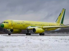 UAC: Nowo zbudowany tupolew Tu-214 wykonał pierwszy lot techniczny