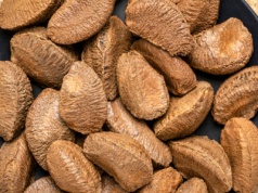 Promieniotwórczy smakołyk, a Polacy się zajadają. Wystarczy 1 dziennie