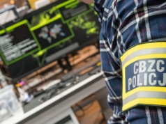 Cyberprzestępczość: straty urosły do 809 mln zł, a liczba ataków spada