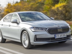 Skoda Superb Liftback 2.0 TDI 4x4 – broni się całokształtem | TEST