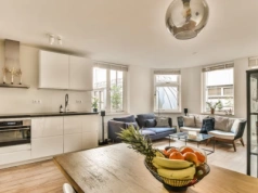 Jak płynnie połączyć strefę kuchenną z częścią dzienną?