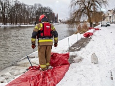 Worki z piaskiem dla mieszkańców