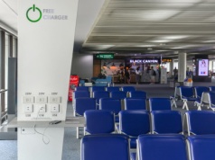 Wystarczy 80 sekund i oszuści będą mieli wszystko, czego chcieli. Uważaj na lotnisku