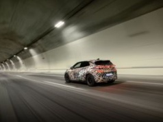 CUPRA Raval coraz bliżej debiutu. Elektryczny prototyp już na drogach