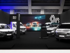 Nowy Renault Trafic E-Tech zadebiutuje na targach w Brukseli. Krok w ewolucji pojazdów dostawczych