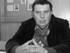 Prokuratura zdecydowała w sprawie Kononowicza. Miesiące śledztwa, nowe informacje