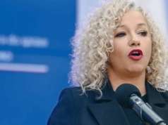 Mydlenie oczu ws. "osoby najbliższej"? Kotula do homoseksualistów: "Wiemy, że chcecie tu wychowywać dzieci"