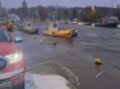 Pogodowy armagedon nad Polską. Nagrania i zdjęcia z burz śnieżnych