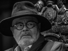 Druga rocznica śmierci Pawła Huellego. Posłuchaj rozmowy o twórczości gdańskiego pisarza