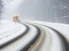 Śnieg sparaliżował Polskę! Rano posiedzenie sztabu kryzysowego