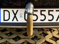 500 zł mandatu i 8 punktów karnych za hak. Przepis jest bezwzględny