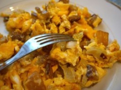 Zjedz przed imprezą, a rano wstaniesz bez kaca. Dobrze przygotuje organizm na sylwestrowe szaleństwa