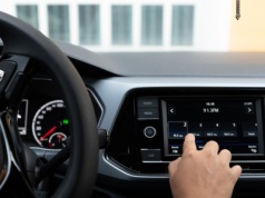 Mandat za radio w aucie. Nowe kary od 1 stycznia