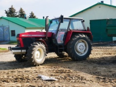 Oleje w 6-cylindrowych Ursusach – ile, jakie i jak często wymieniać?