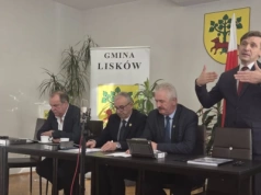 Starosta kaliski i radni powiatowi na sesji Rady Gminy Lisków