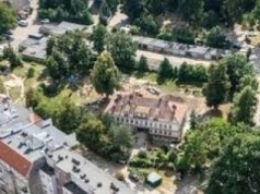 Wrocław: 1,7-hektarowe podwórze pójdzie do remontu. Co tam się zmieni?