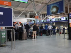 Lotnisko Chopina znosi znienawidzony limit. Padła data. Pasażerowie nie mogą się doczekać