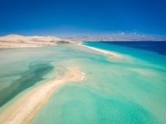 Odkryj piękne plaże na Kanarach 🏝️ Urlop na Fuerteventurze za 979 PLN 😎