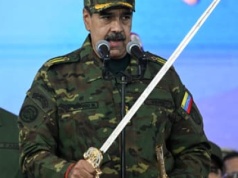 Nowe sankcje USA. Cios w Iran, ale i w reżim Maduro