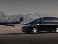 Leapmotor prezentuje model Leapmotor D99. Wariant _hybrydowy_ z baterią 80,3 kWh, elektryk z instalacją 1 000 V