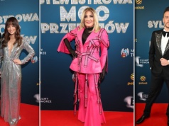 Dziwne stroje na ściance 