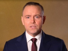 Nawrocki stanął przed kamerą, aby złożyć życzenia. "Nawet na chwilę nie zapomnę"