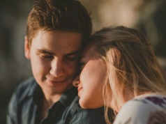 Horoskop roczny 2026 dla wszystkich znaków zodiaku. Sprawdź, co przyniesie nadchodzący rok