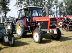 Oleje w Ursusach 912/14 i 1012/14 – ile, jakie i jak często wymieniać?