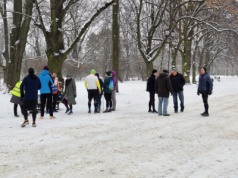 Noworoczny parkrun w Łodzi. Pobiegło kilkudziesięciu śmiałków