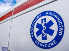 Niespokojna sylwestrowa noc w Radomiu. Urazy, upadki, rana po wybuchu petardy!