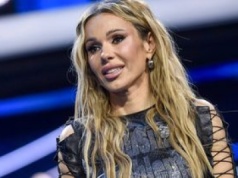 Pokazała się w "nagim" kombinezonie. Trudno oderwać wzrok