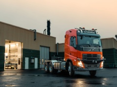 Autonomiczne ciężarówki Volvo trafią do fabrycznej produkcji