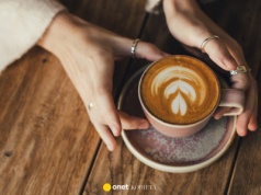 Grecki sposób na kawę. Orzechowy smak i ogromne korzyści dla zdrowia