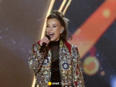 Doda błyszczała na "Sylwestrze z Dwójką". Wynagrodzenie ją zaskoczyło