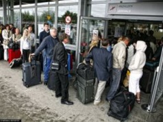 Ukrainiec zatrzymany na Okęciu. Służby zwróciły uwagę na to, co miał przy sobie